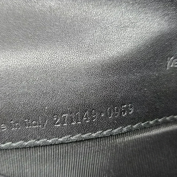 Belle de Jour patent leather wallet - Picture 15 of 16